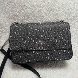 DKNY SINA MD Crossbody Bag